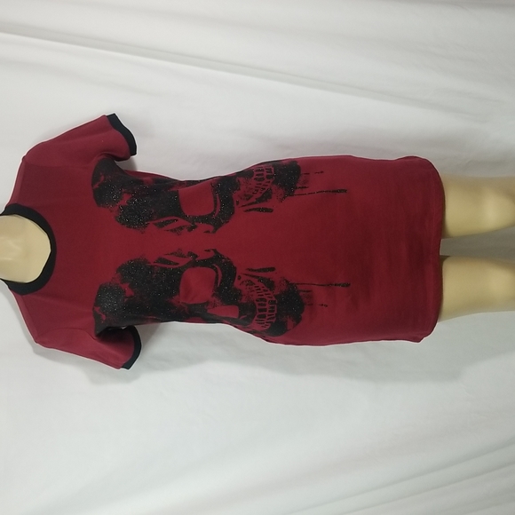 MIDNIGHT HOUR BURGUNDY  & BLACK SKULL DRESS WITH POCKETS SIZE SML - Picture 2 of 8